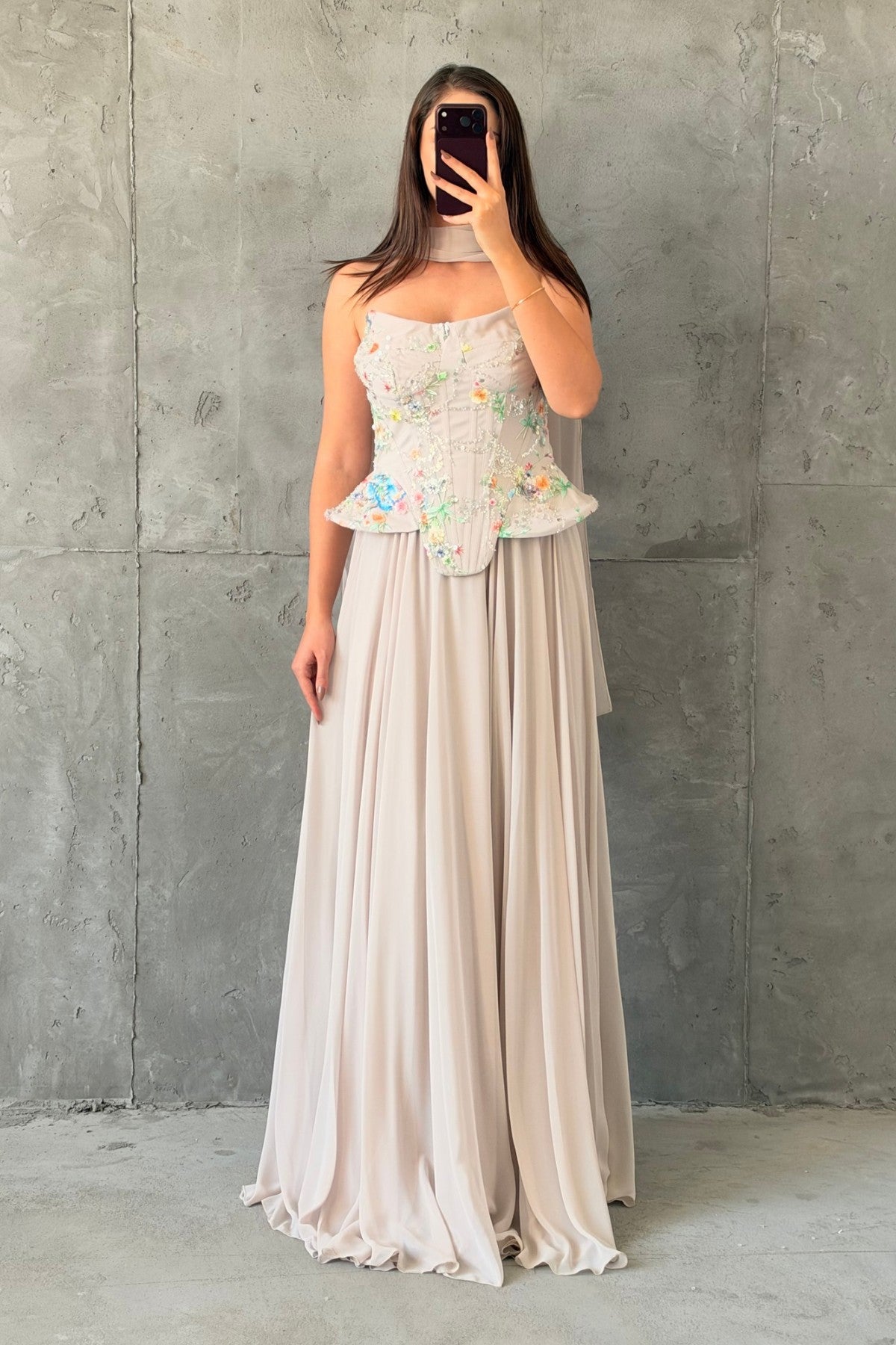 Leyla Açık Abiye Taş